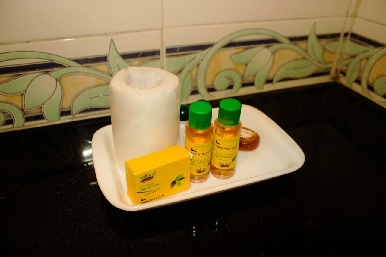 Hotel Raj Kothi Jaipur Airport ภายนอก รูปภาพ